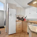 3 Bedroom Amazing In Knebel