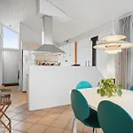 3 Bedroom Amazing In *