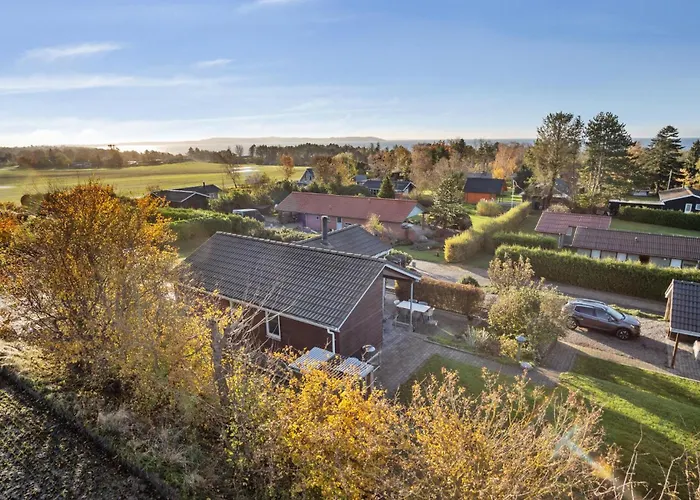 Semesterbostad 3 Bedroom Amazing In